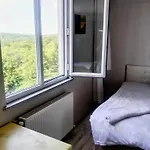 别墅 Forest Villa, 6 Minutes From The Airport Tasoluk