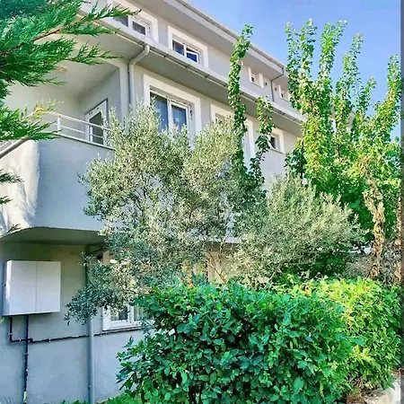 Villa Havalimanina yakın orman içinde villa 3 Tasoluk