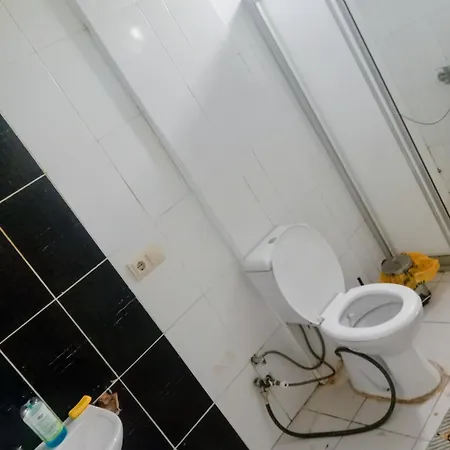Forest Villa, 6 Minutes From The Airport Вилла *