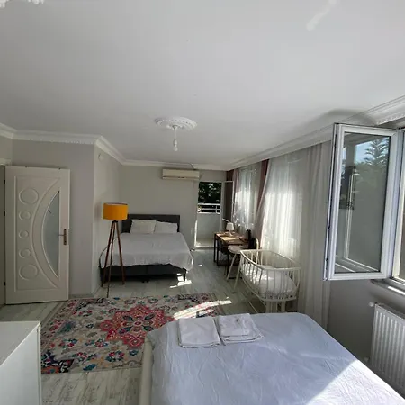 Forest Villa, 6 Minutes From The Airport Tasoluk