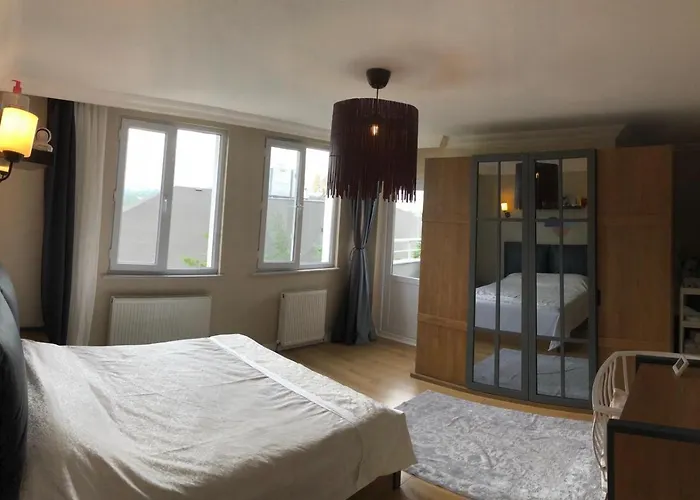 Forest Villa, 6 Minutes From The Airport Villa Tasoluk